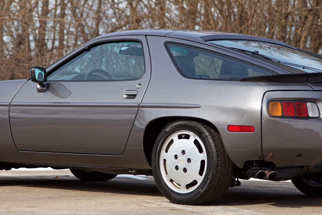 1986 Porsche 928 S - Image 29 of 31