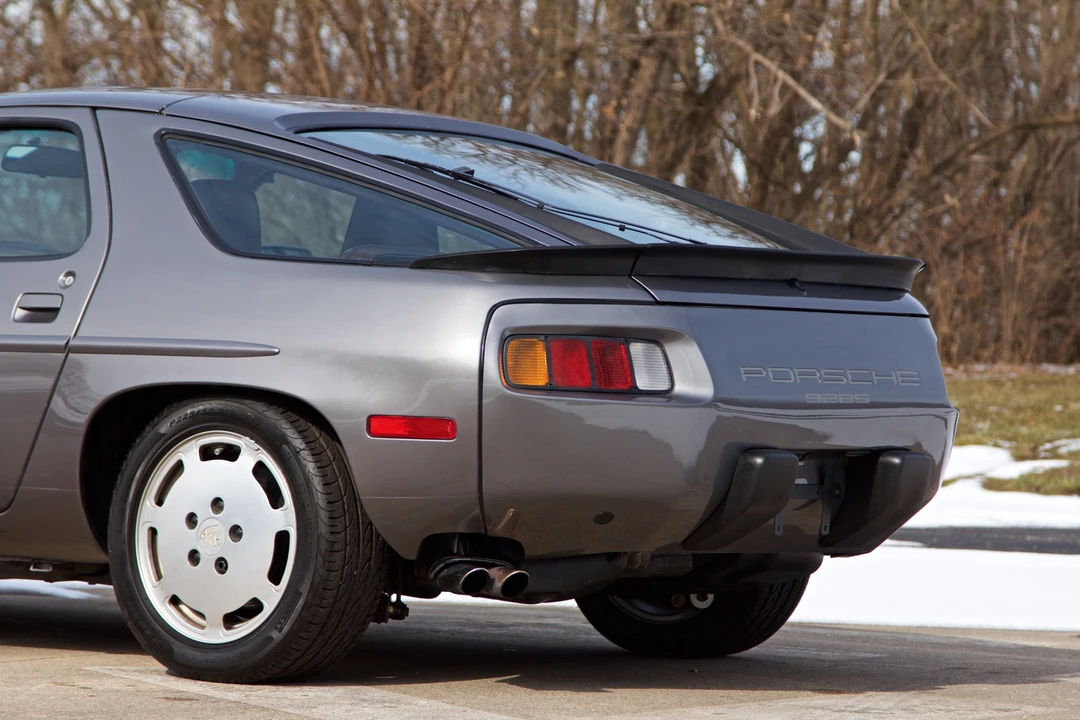 1986 Porsche 928 S - Image 30 of 31