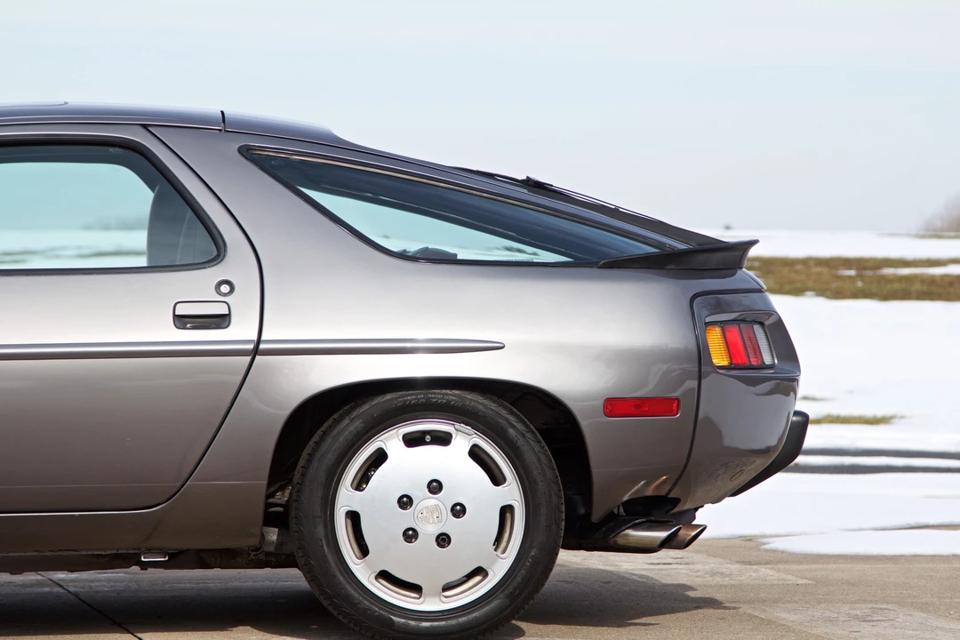 1986 Porsche 928 S - Image 31 of 31