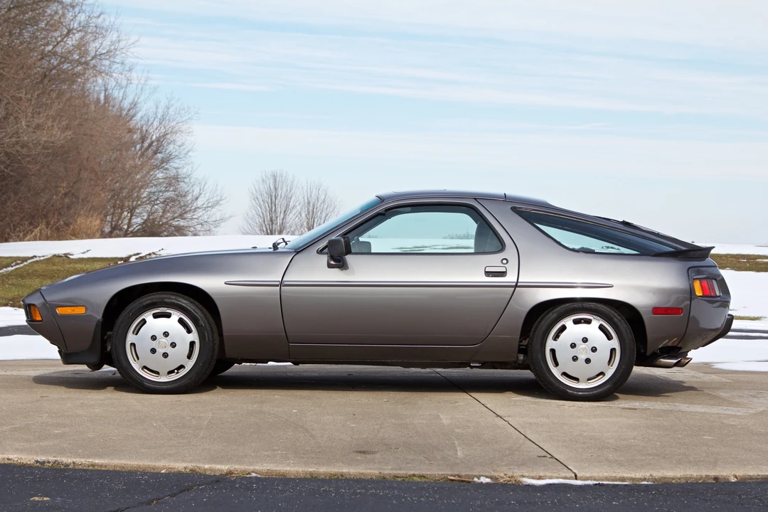 1986 Porsche 928 S - Image 11 of 31