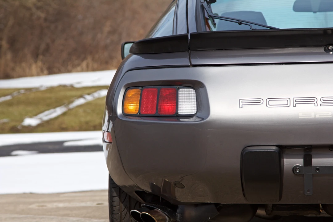 1986 Porsche 928 S - Image 25 of 31