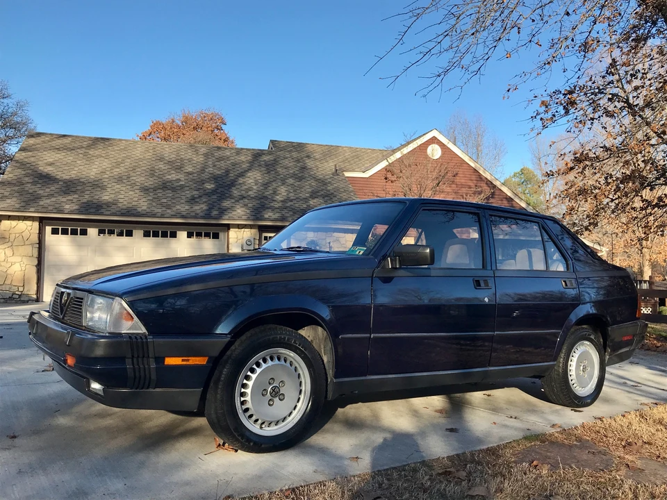 1987 Alfa Romeo 75/Milano - Image 6 of 31