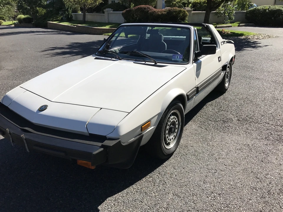 1987 Fiat X1/9 - Image 2 of 31