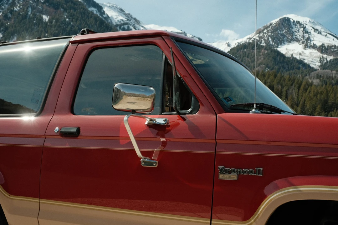 1987 Ford Bronco II - Image 13 of 31
