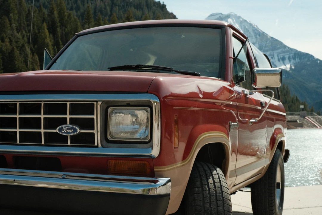 1987 Ford Bronco II - Image 10 of 31