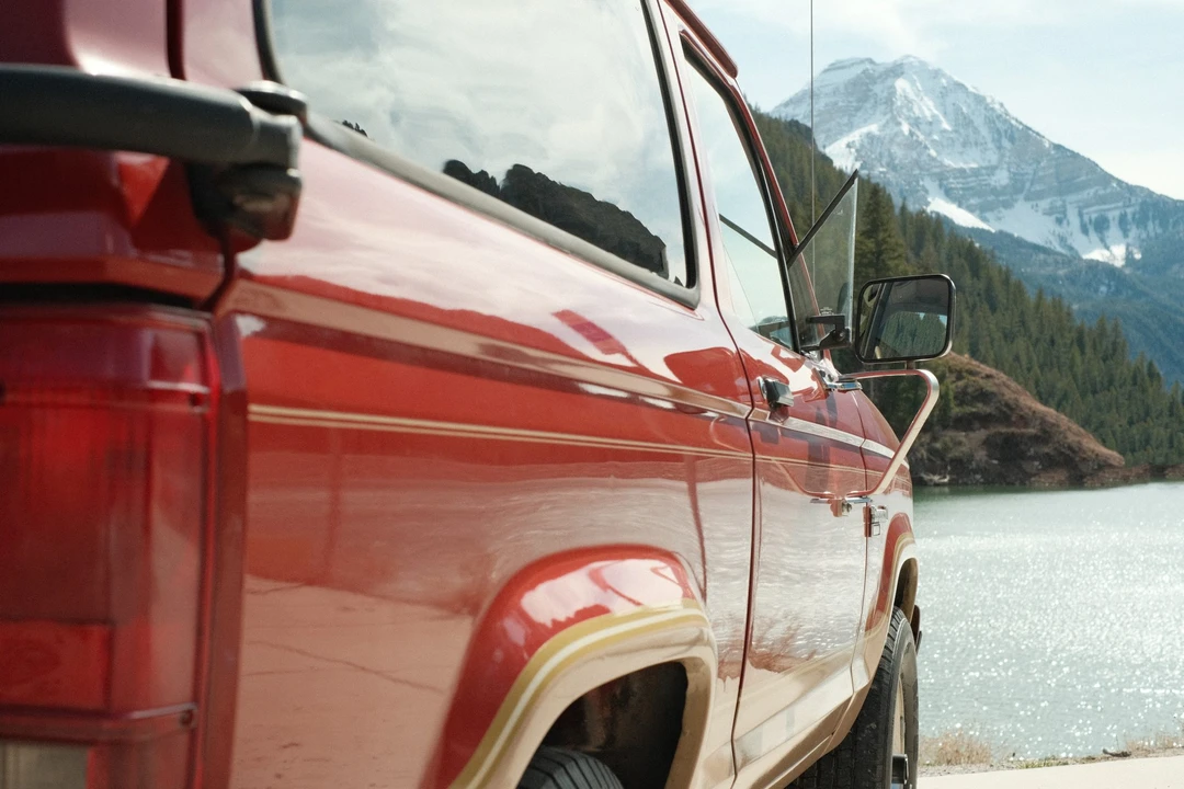 1987 Ford Bronco II - Image 12 of 31