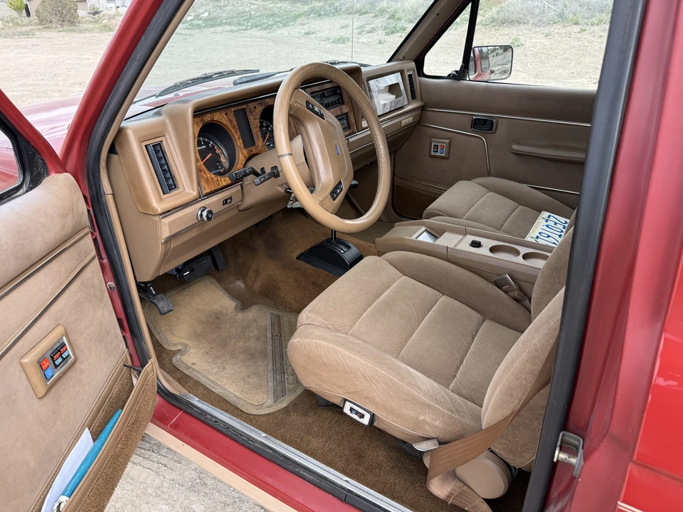 1987 Ford Bronco II - Image 25 of 31