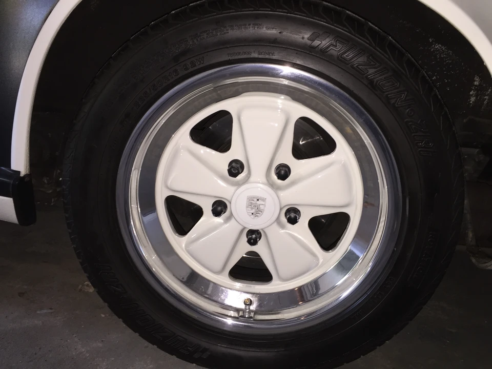 1987 Porsche 911 Carrera 3.2 - Image 26 of 31
