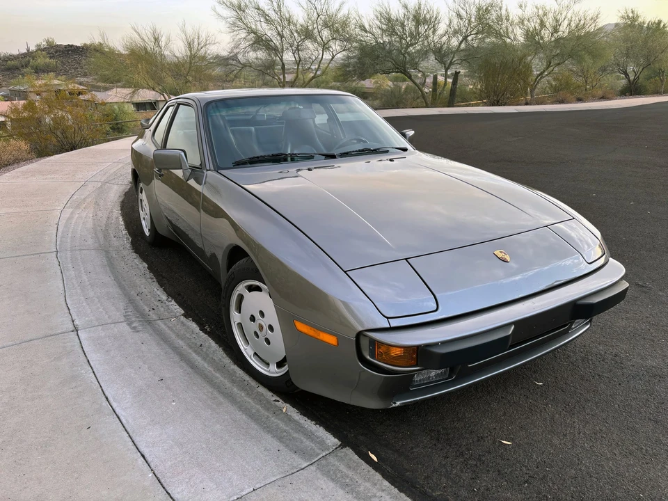 1987 Porsche 944 S - Image 10 of 31