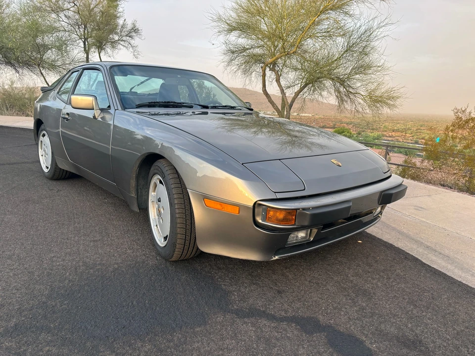 1987 Porsche 944 S - Image 14 of 31