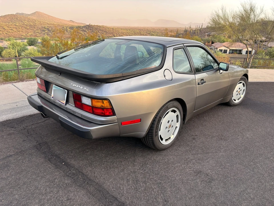 1987 Porsche 944 S - Image 17 of 31