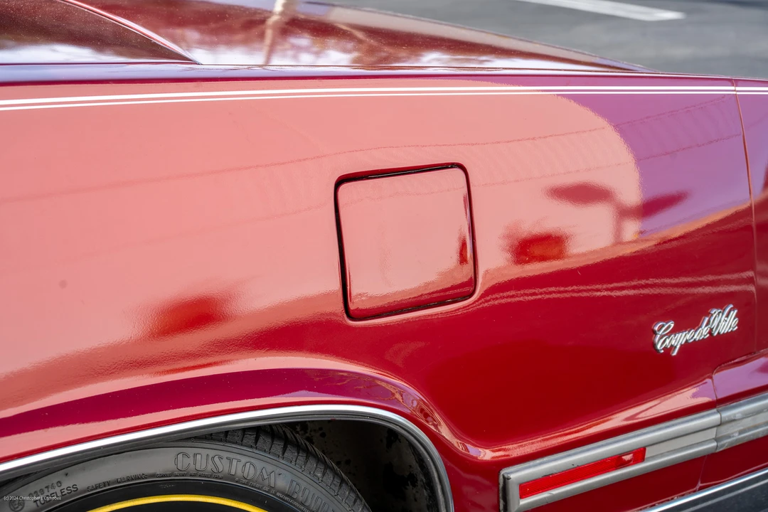 1988 Cadillac DeVille 5th Gen - Image 25 of 31