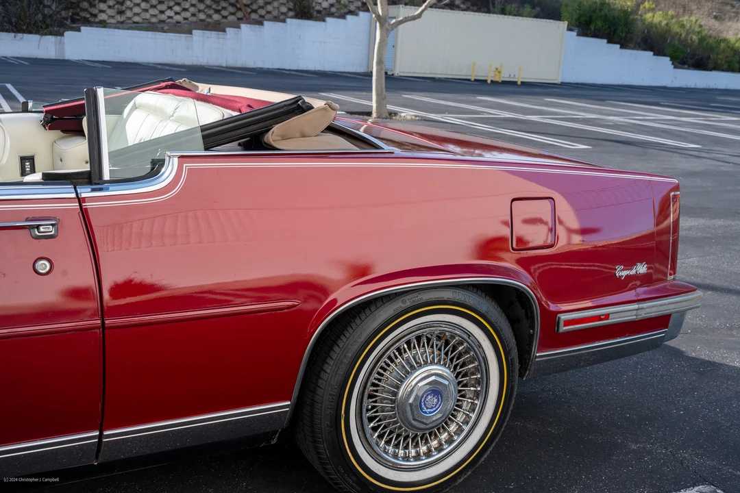 1988 Cadillac DeVille 5th Gen - Image 23 of 31