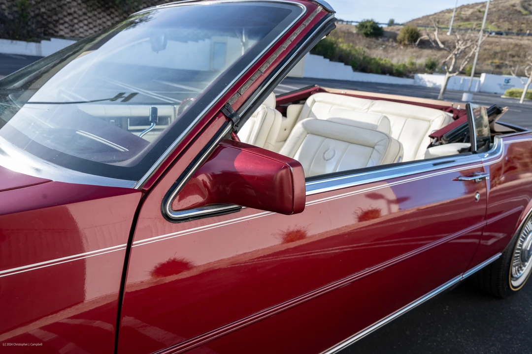 1988 Cadillac DeVille 5th Gen - Image 19 of 31