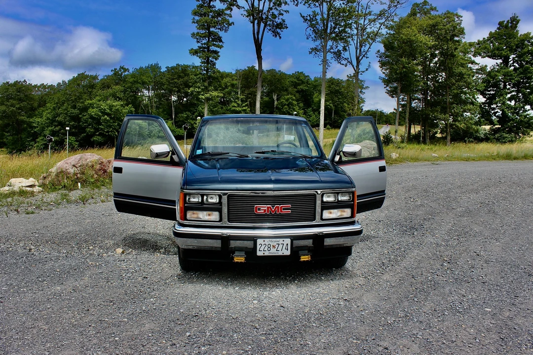 1988 GMC Sierra 1st Gen - Image 2 of 31