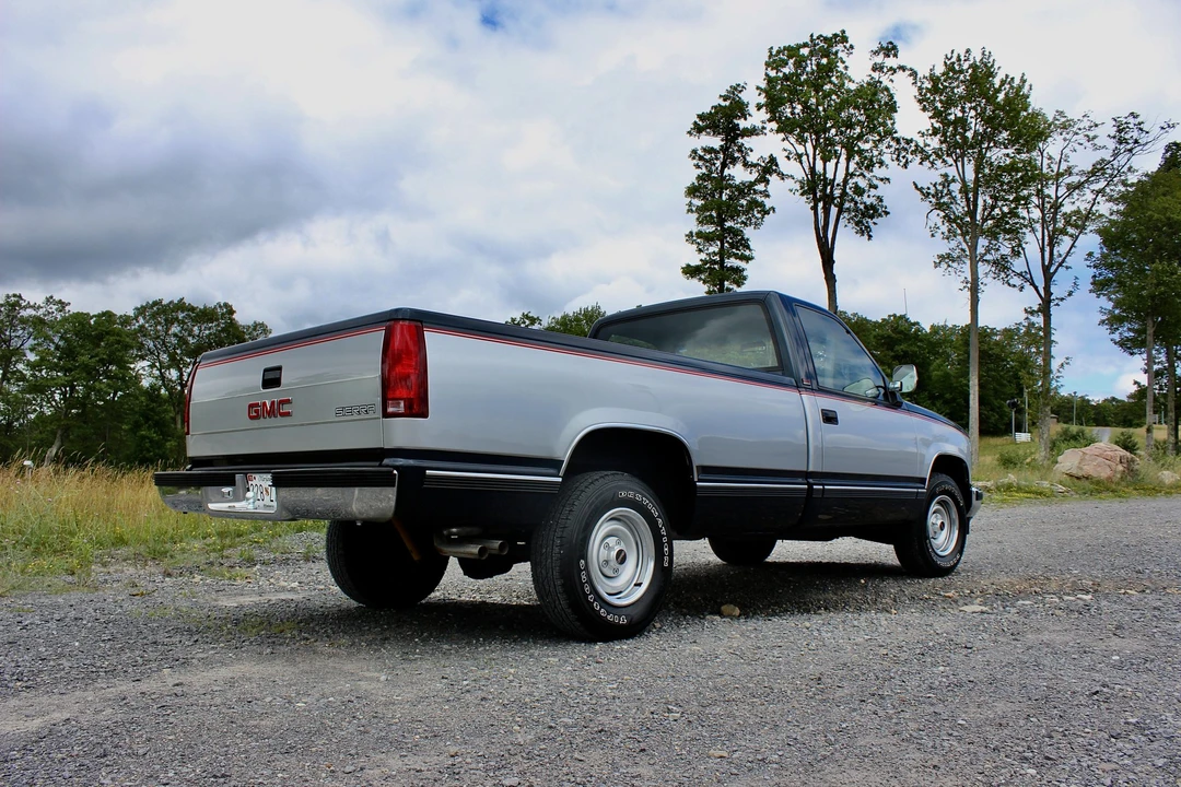 1988 GMC Sierra 1st Gen - Image 9 of 31