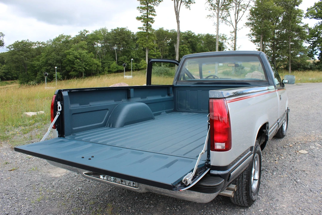 1988 GMC Sierra 1st Gen - Image 21 of 31