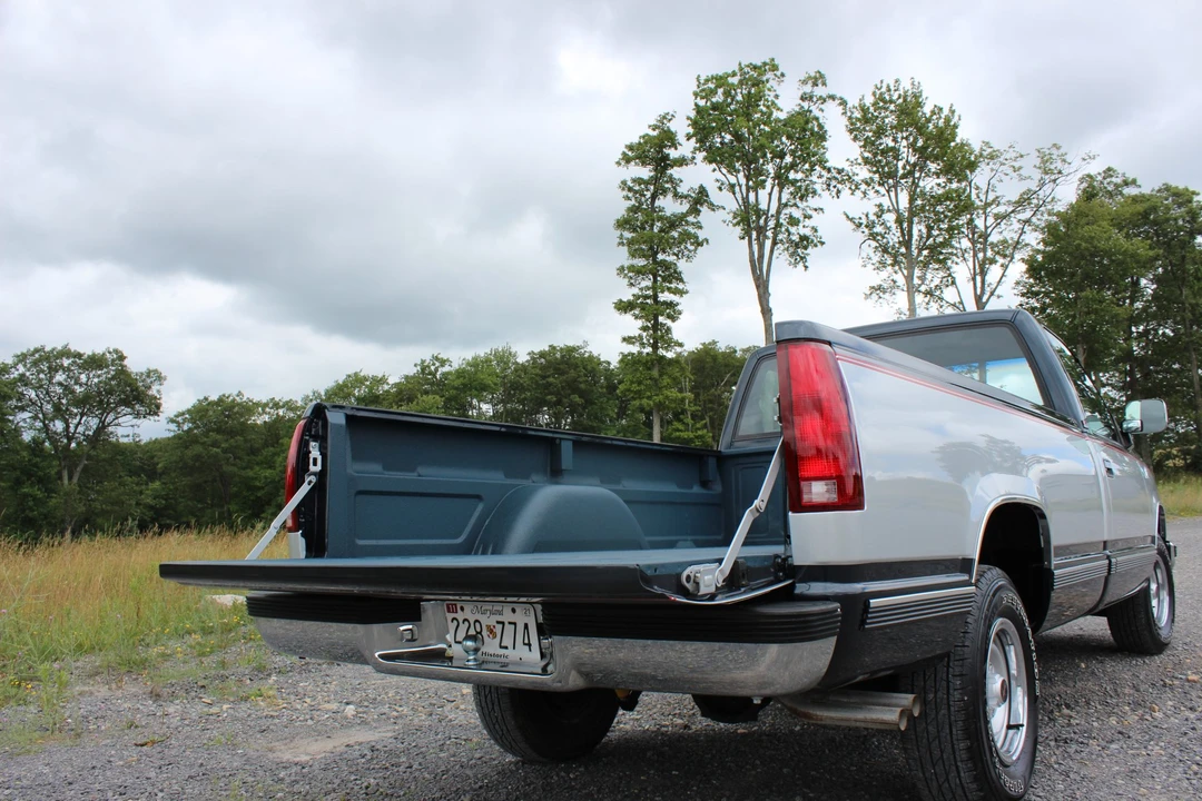 1988 GMC Sierra 1st Gen - Image 23 of 31