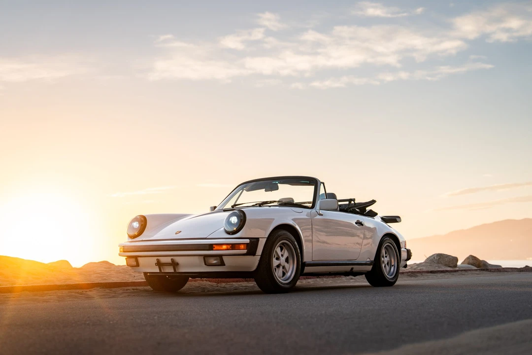 1988 Porsche 911 Carrera 3.2 - Image 23 of 31
