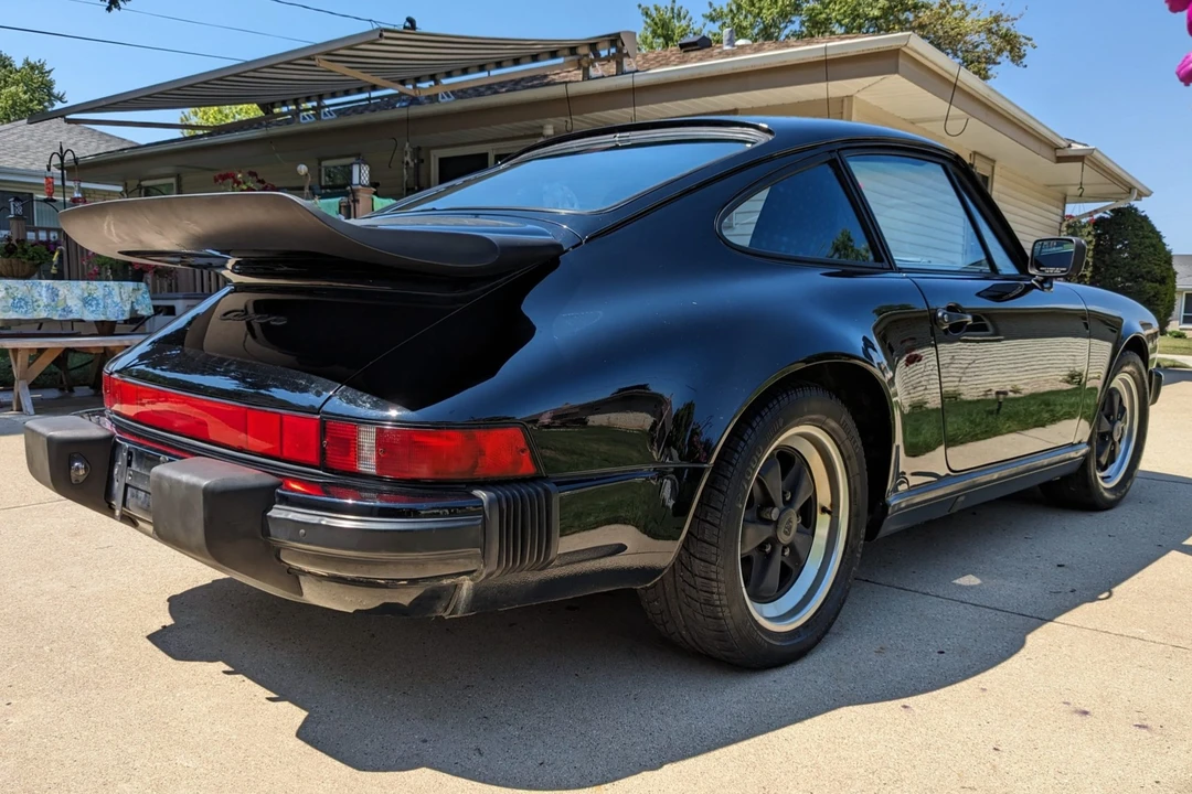 1988 Porsche 911 Carrera 3.2 - Image 7 of 31
