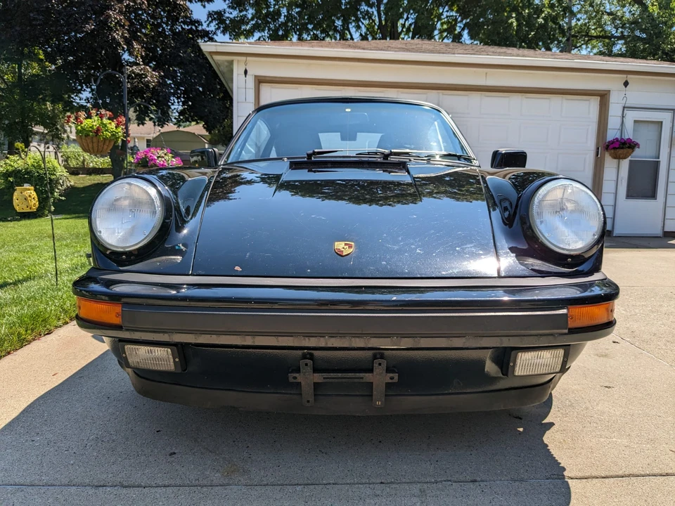 1988 Porsche 911 Carrera 3.2 - Image 2 of 31
