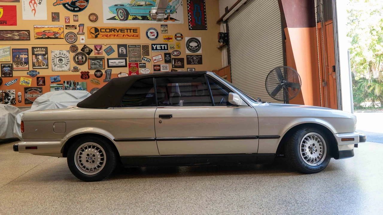 1989 BMW E30 3 Series - Image 30 of 31
