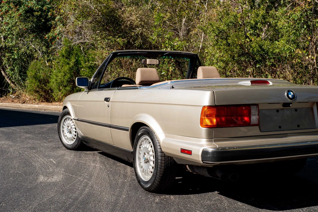 1989 BMW E30 3 Series - Image 8 of 31