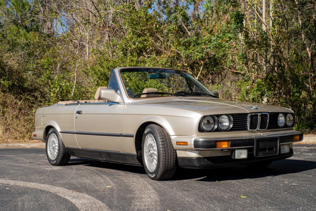 1989 BMW E30 3 Series - Image 11 of 31