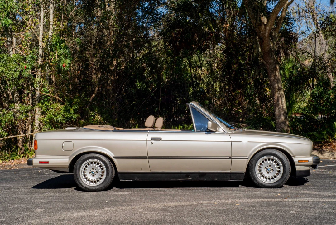 1989 BMW E30 3 Series - Image 12 of 31