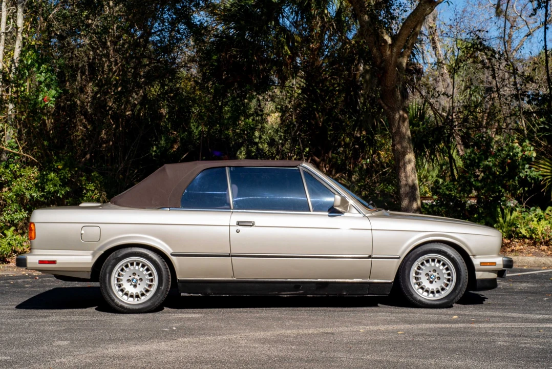 1989 BMW E30 3 Series - Image 18 of 31