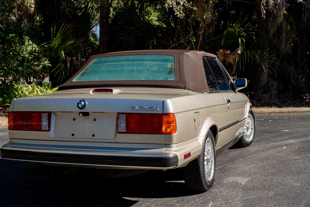 1989 BMW E30 3 Series - Image 23 of 31