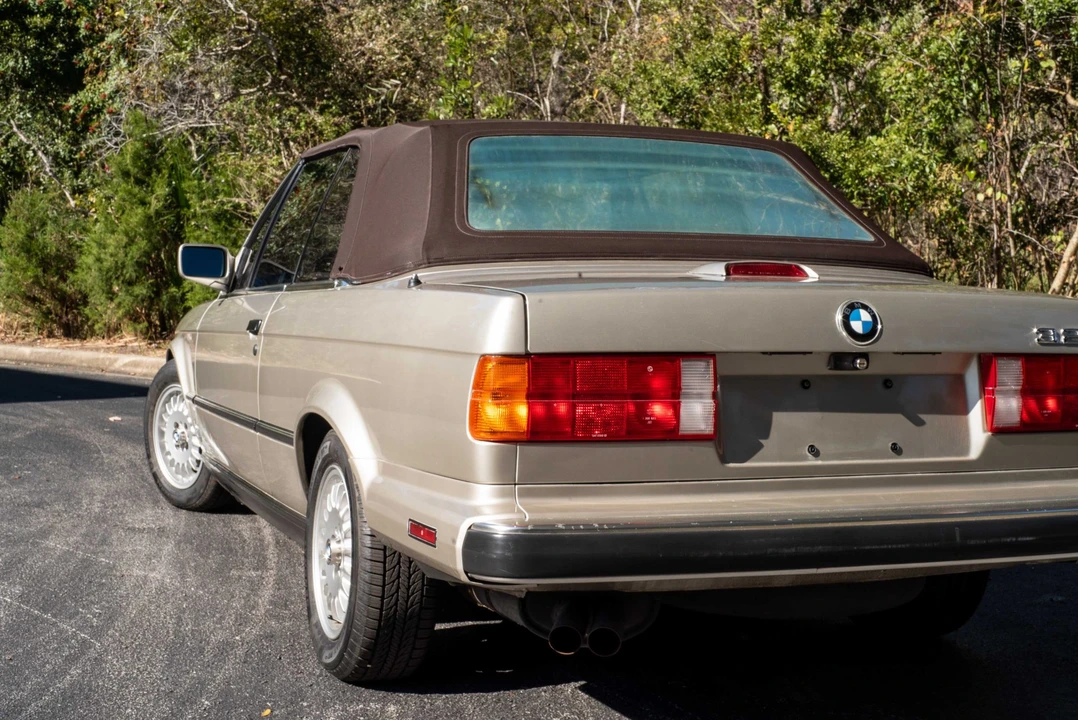 1989 BMW E30 3 Series - Image 25 of 31