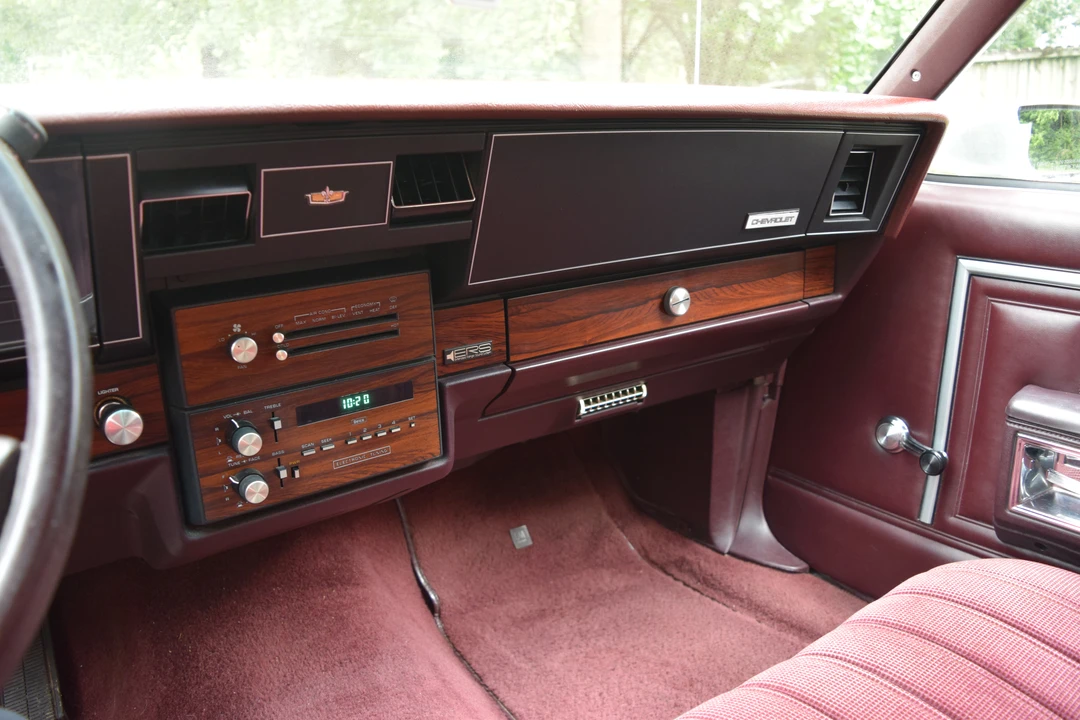 1989 Chevrolet Caprice - Image 27 of 31