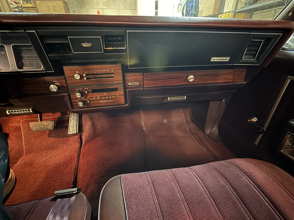 1989 Chevrolet Caprice - Image 26 of 31