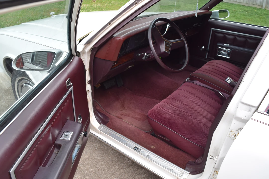 1989 Chevrolet Caprice - Image 14 of 31