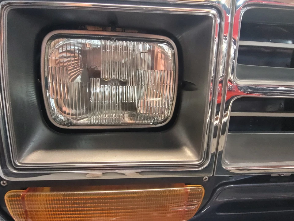 1989 Dodge Ram 1st Gen - Image 19 of 31