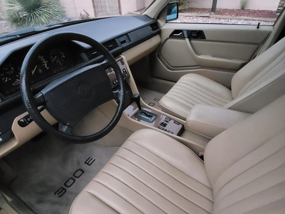 1989 Mercedes-Benz W124 E-Class - Image 24 of 31