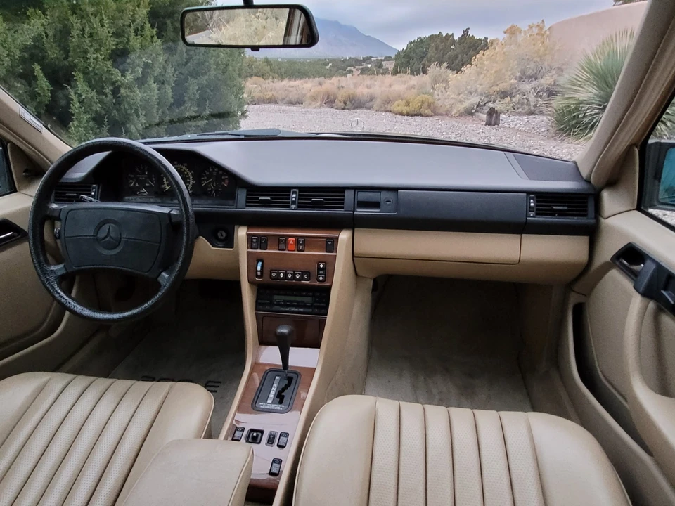 1989 Mercedes-Benz W124 E-Class - Image 30 of 31