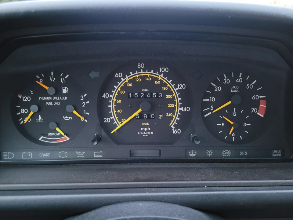 1989 Mercedes-Benz W124 E-Class - Image 26 of 31