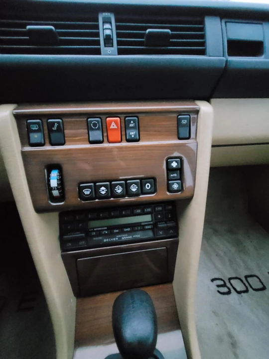 1989 Mercedes-Benz W124 E-Class - Image 31 of 31