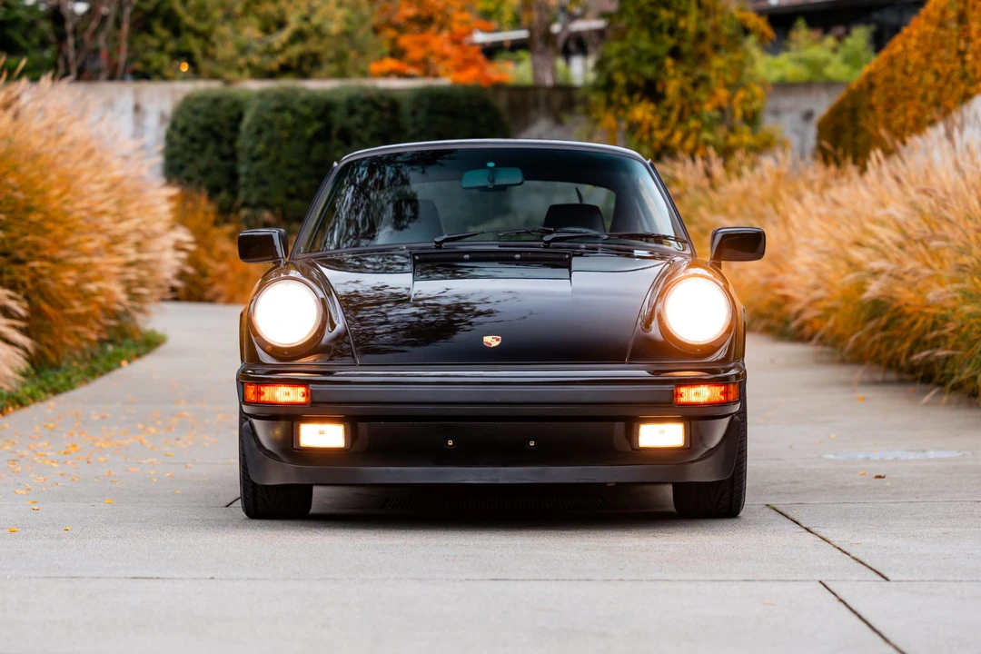 1989 Porsche 911 Carrera 3.2 - Image 4 of 31