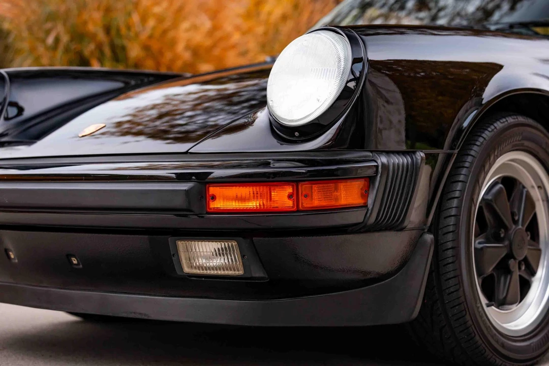 1989 Porsche 911 Carrera 3.2 - Image 25 of 31
