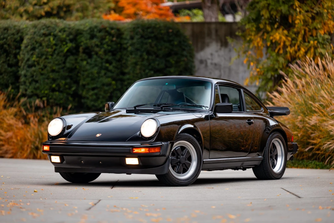 1989 Porsche 911 Carrera 3.2 - Image 2 of 31