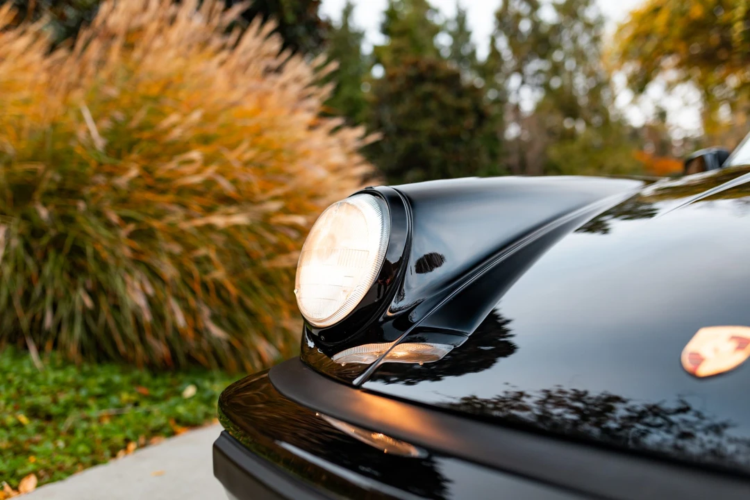 1989 Porsche 911 Carrera 3.2 - Image 28 of 31