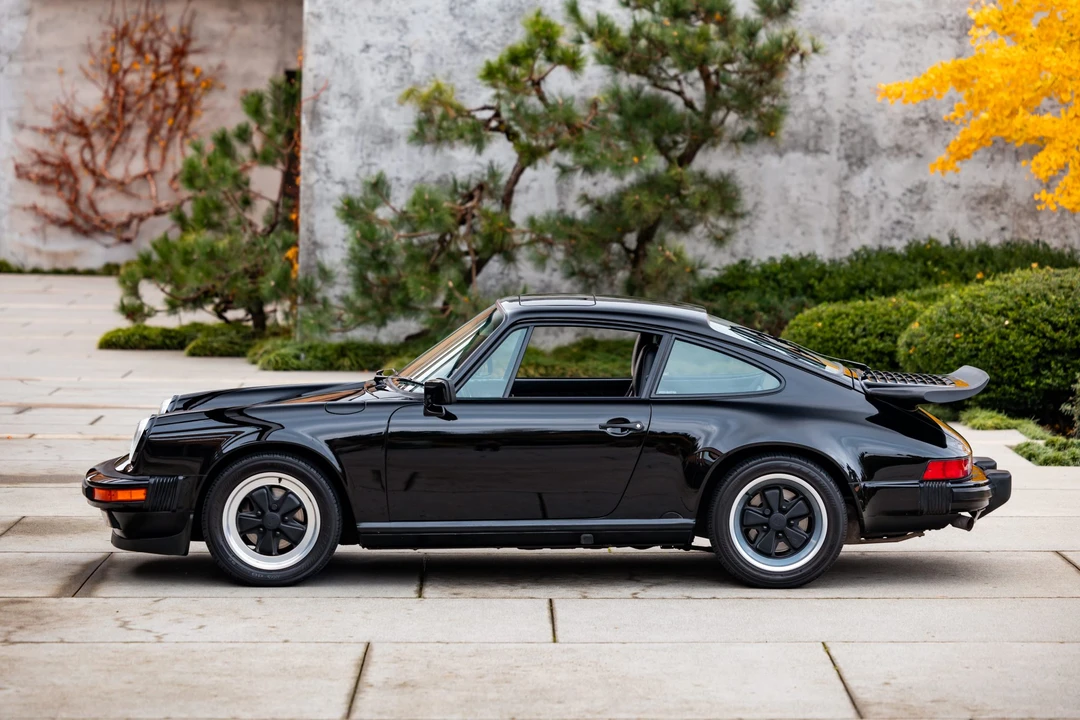 1989 Porsche 911 Carrera 3.2 - Image 21 of 31