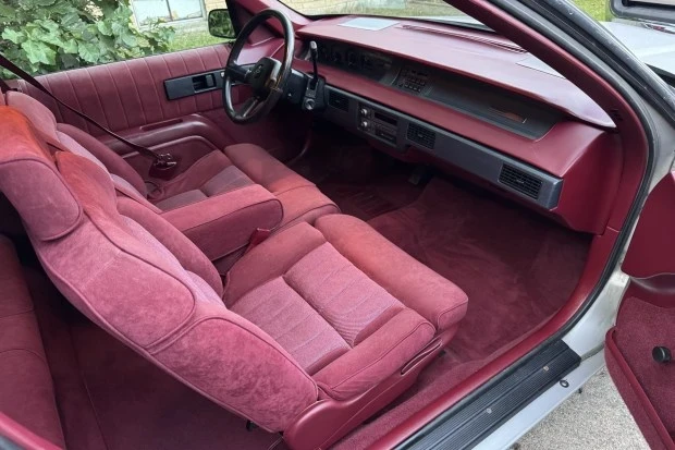 1990 Chevrolet Lumina - Image 4 of 7