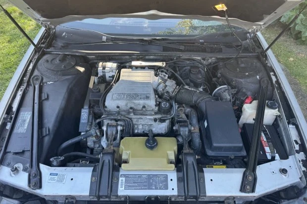 1990 Chevrolet Lumina - Image 6 of 7