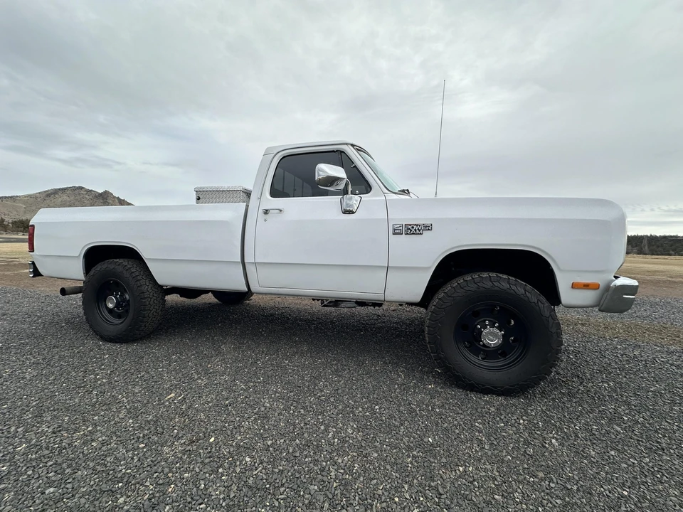 1990 Dodge Ram 1st Gen - Image 13 of 31