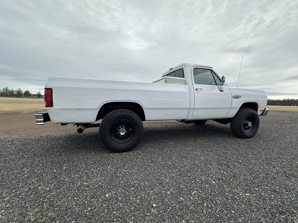 1990 Dodge Ram 1st Gen - Image 16 of 31