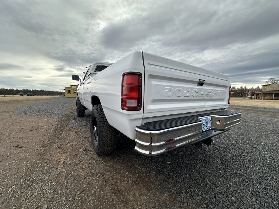 1990 Dodge Ram 1st Gen - Image 23 of 31